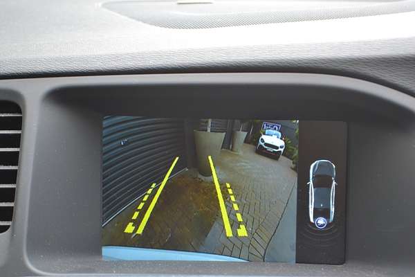 2014 Volvo S60 T5 R-Design