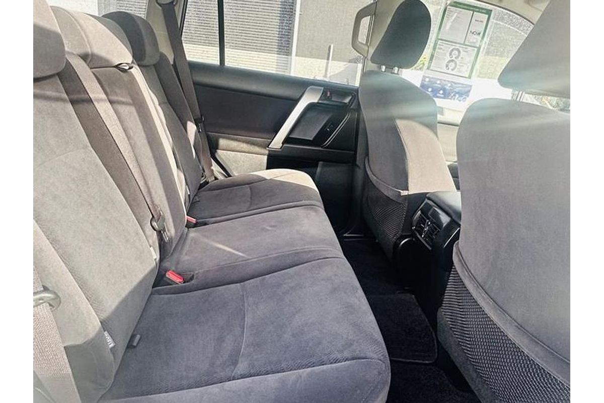 2015 Toyota Land Cruiser Prado TX 4WD