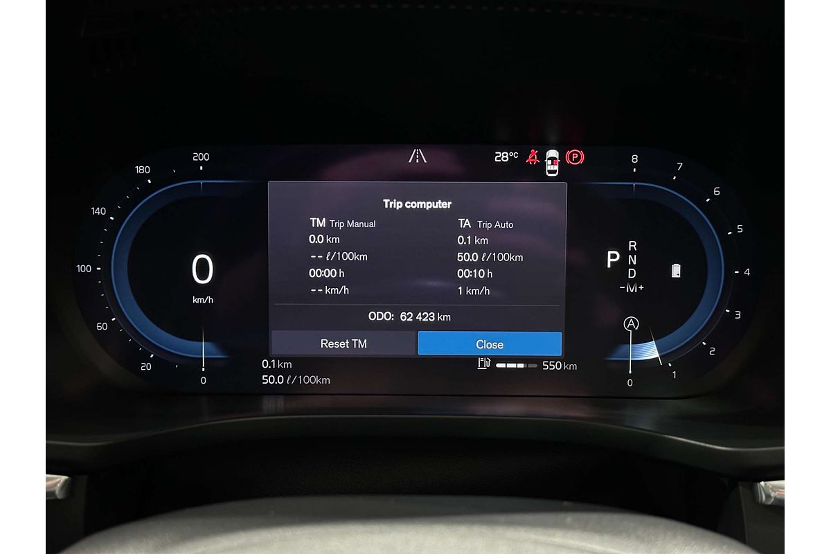 2021 Volvo XC60 B5 Momentum
