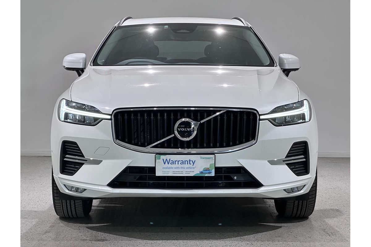 2021 Volvo XC60 B5 Momentum