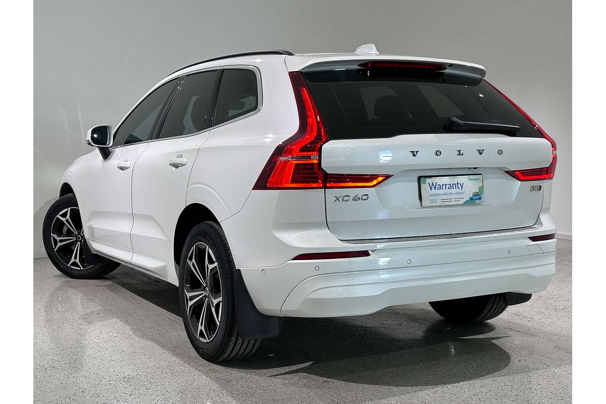2021 Volvo XC60 B5 Momentum