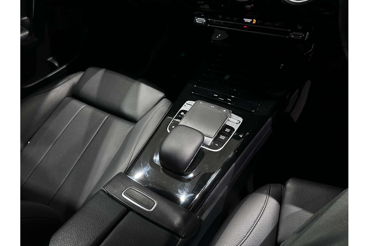 2020 Mercedes-Benz A-Class A180 V177