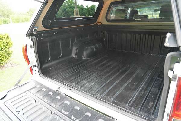 2016 Toyota Hilux SR (4x4) GUN126R 4X4