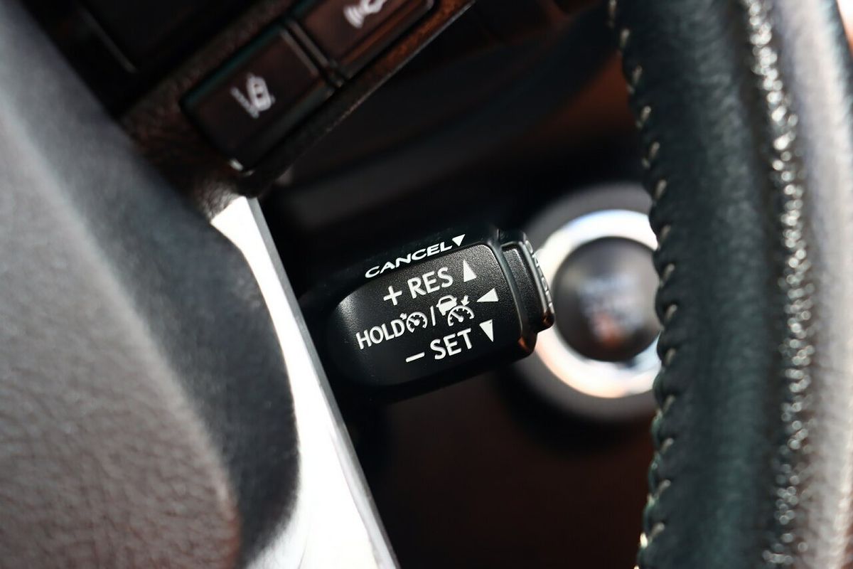 2020 Toyota Hilux SR5 GUN126R 4X4