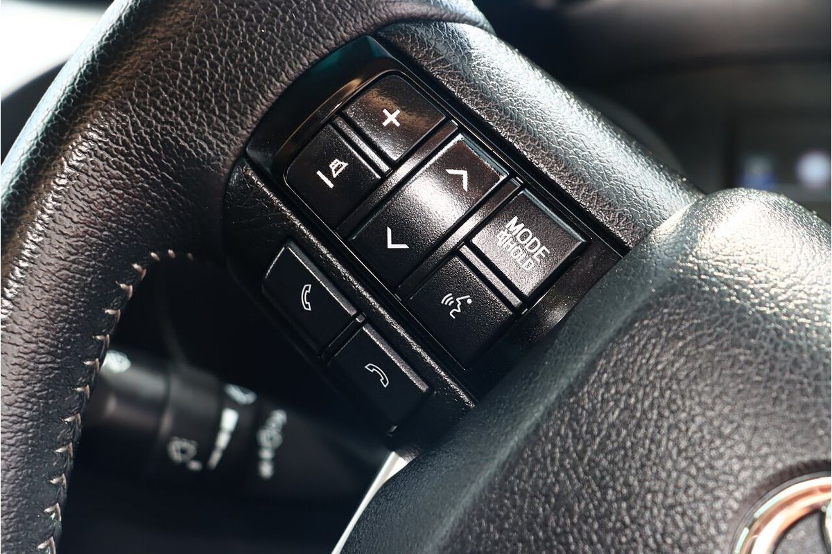 2020 Toyota Hilux SR5 GUN126R 4X4