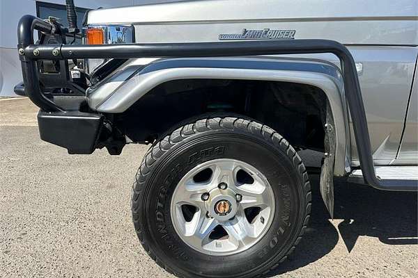2006 Toyota Landcruiser RV HDJ79R 4X4