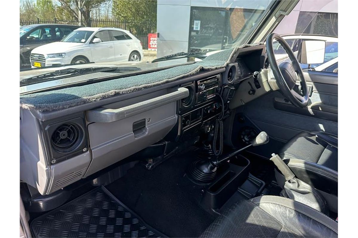 2006 Toyota Landcruiser RV HDJ79R 4X4