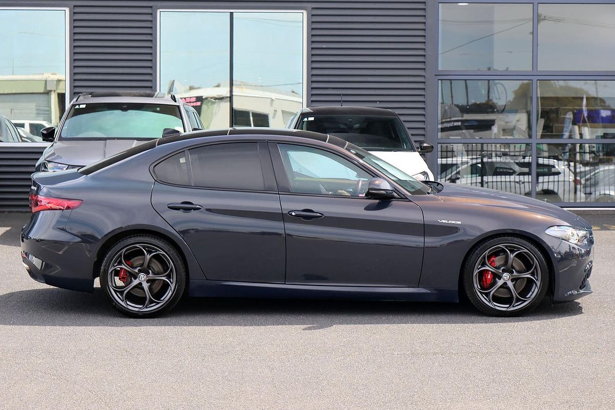 2017 Alfa Romeo Giulia Veloce