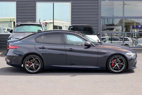 2017 Alfa Romeo Giulia Veloce