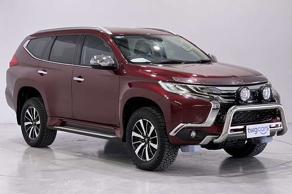 2016 Mitsubishi Pajero Sport GLS QE