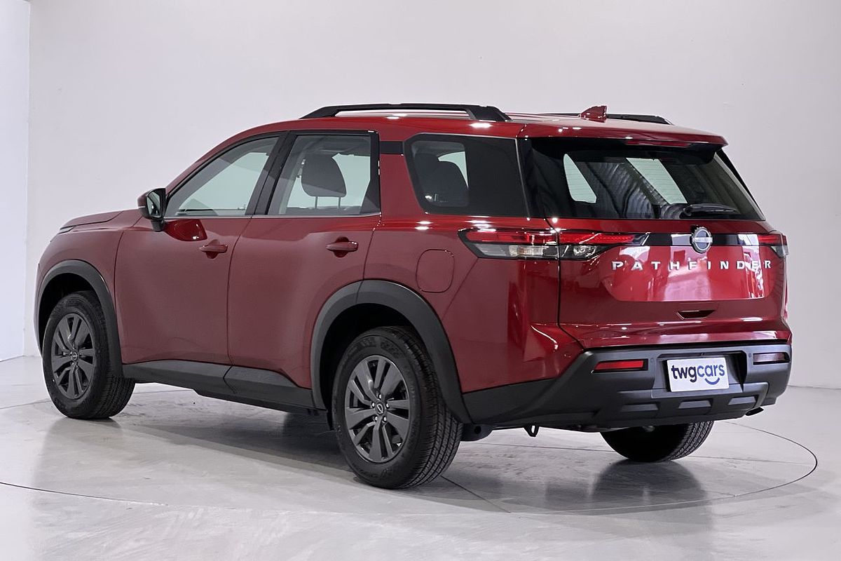 2022 Nissan Pathfinder ST R53