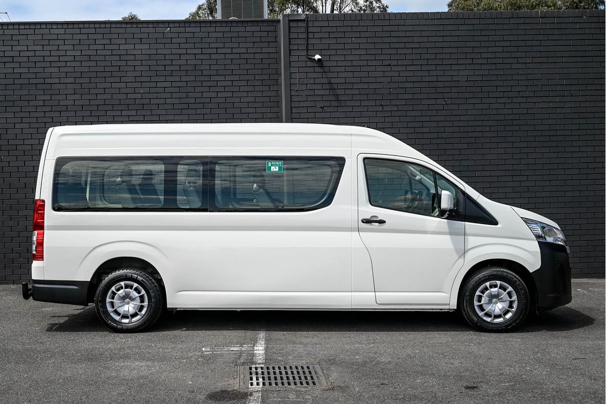 2019 Toyota Hiace Commuter GDH322R