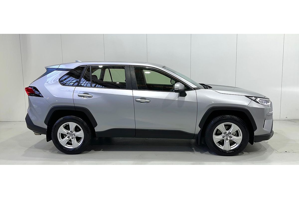 2021 Toyota RAV4 GX MXAA52R