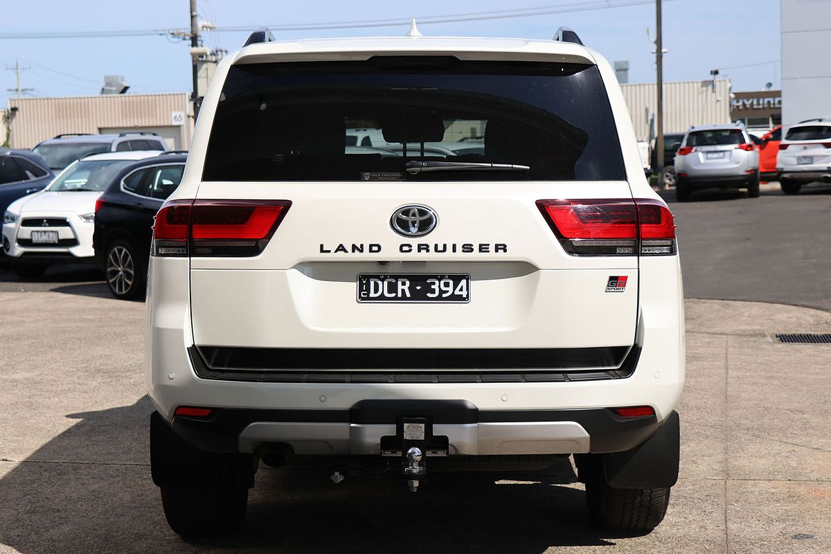 2022 Toyota Landcruiser GR Sport FJA300R