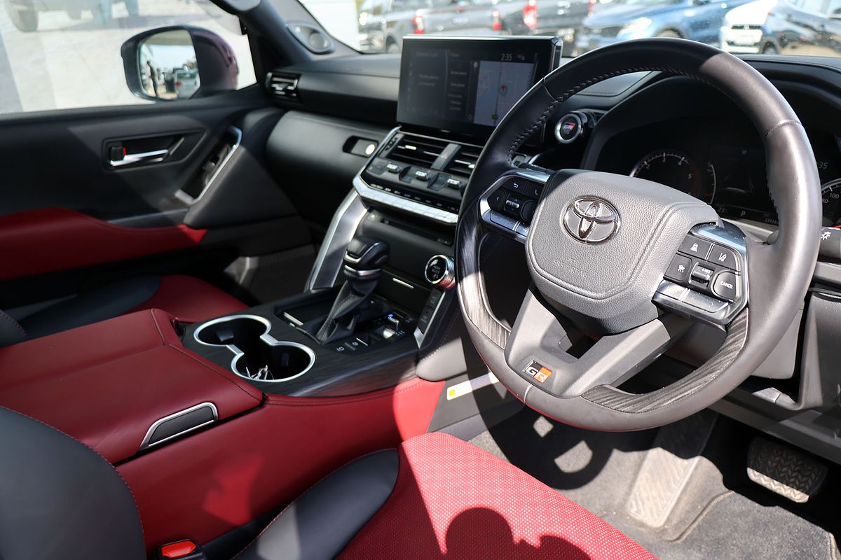 2022 Toyota Landcruiser GR Sport FJA300R
