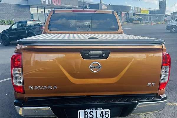 2017 Nissan Navara ST 2.3D/7AM/UT/4DR/5 2WD