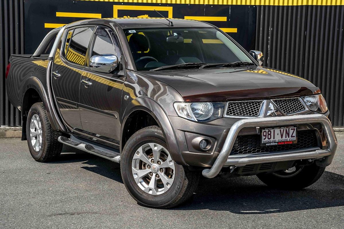 2015 Mitsubishi Triton GLX-R MN 4X4