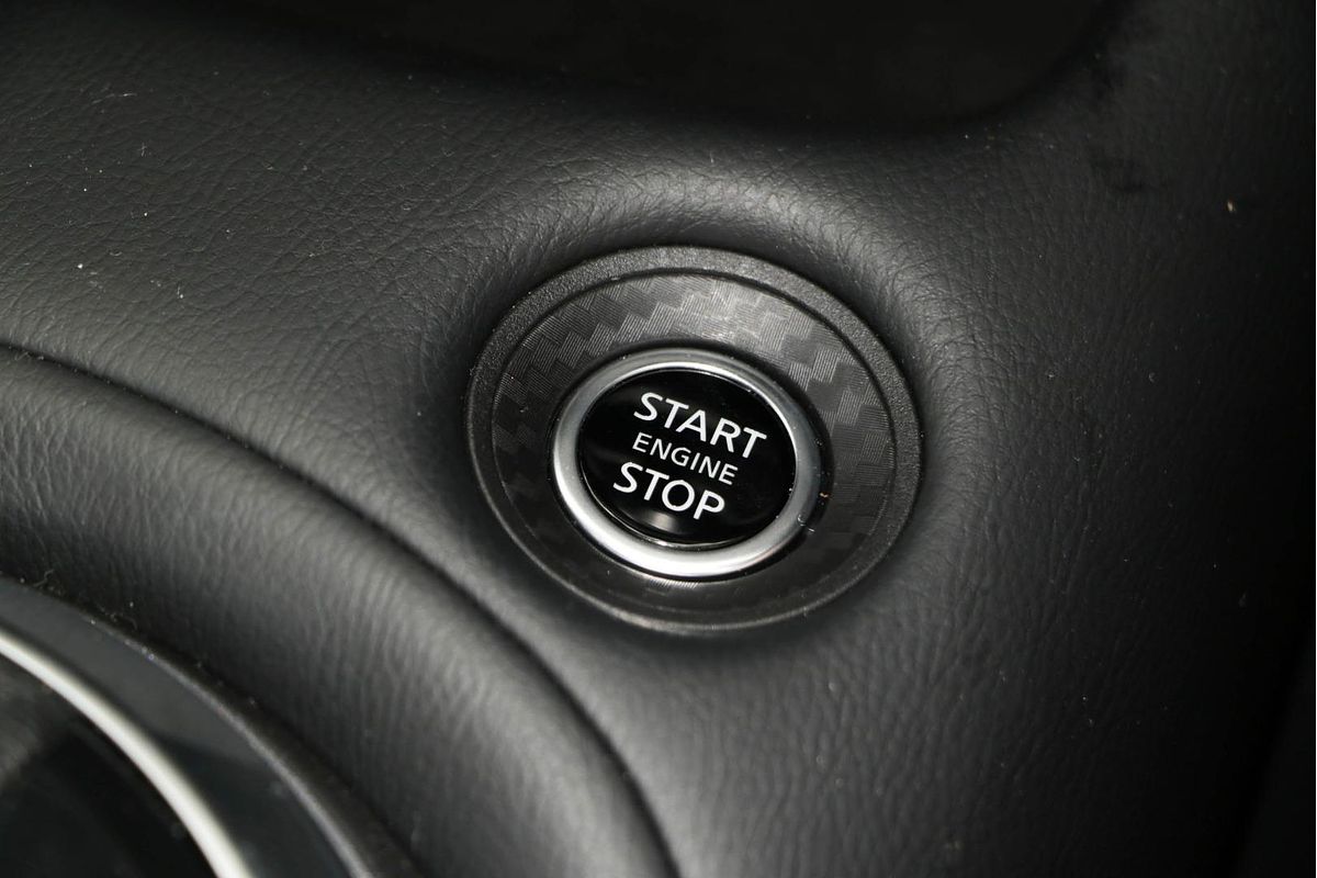 2024 Nissan JUKE ST-L F16