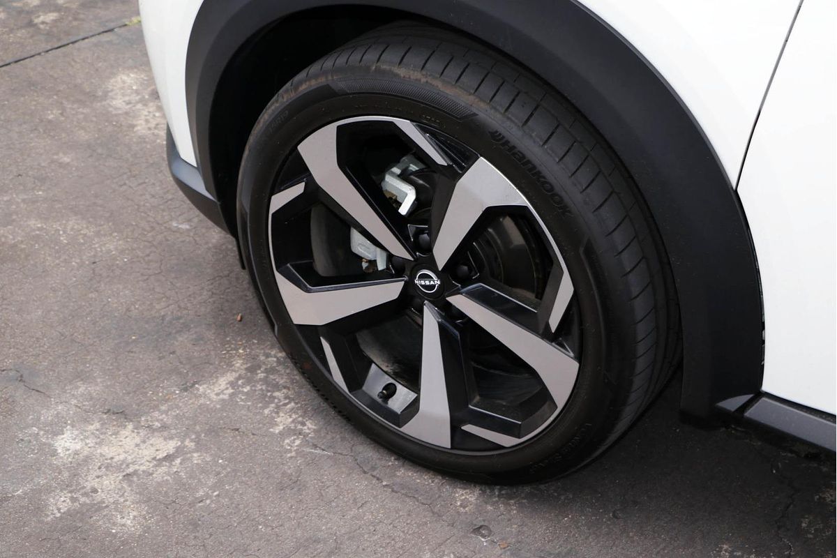2024 Nissan JUKE ST-L F16