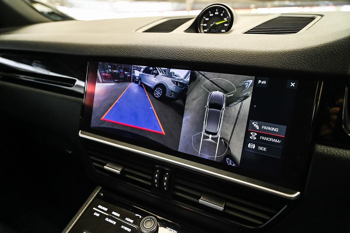 2020 Porsche Cayenne E-Hybrid 9YA