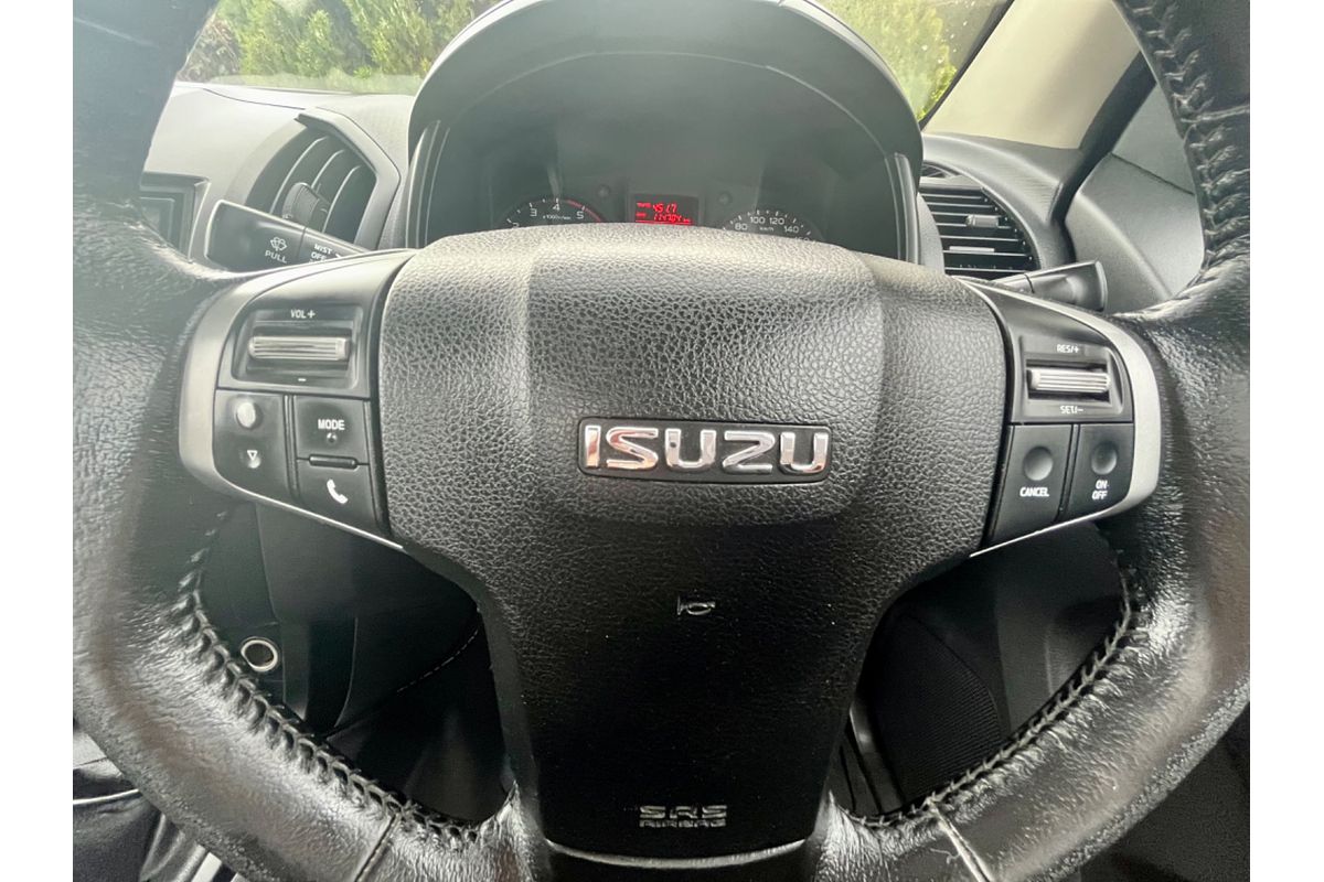 2016 Isuzu D-MAX SX  4X4