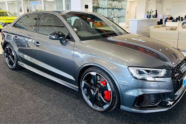 2018 Audi RS3 8V