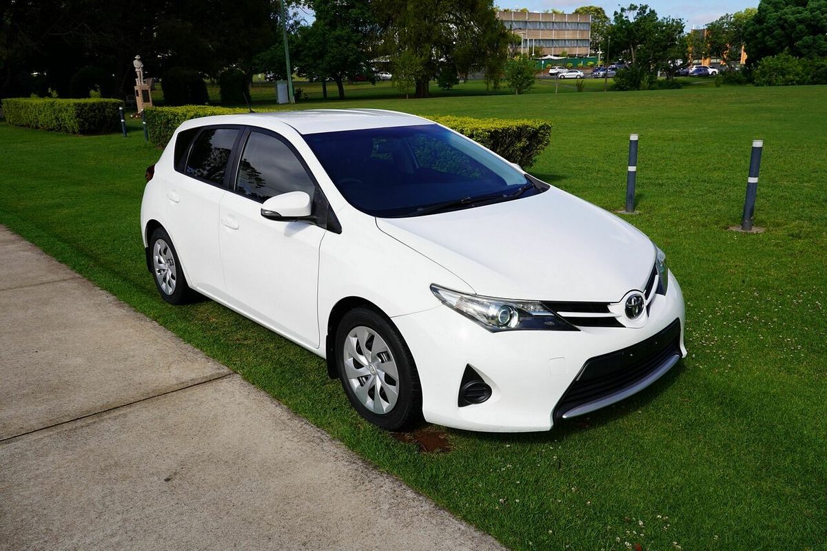 2013 Toyota Corolla Ascent ZRE182R