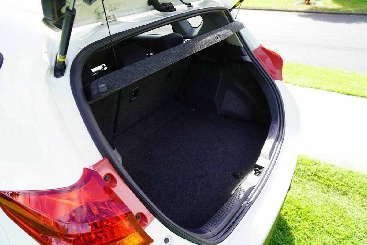 2013 Toyota Corolla Ascent ZRE182R