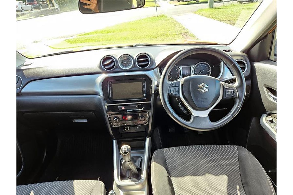 2016 Suzuki Vitara RT-S LY
