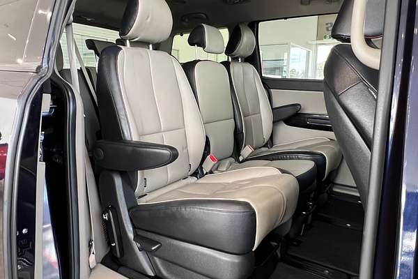 2019 Kia Carnival Platinum YP