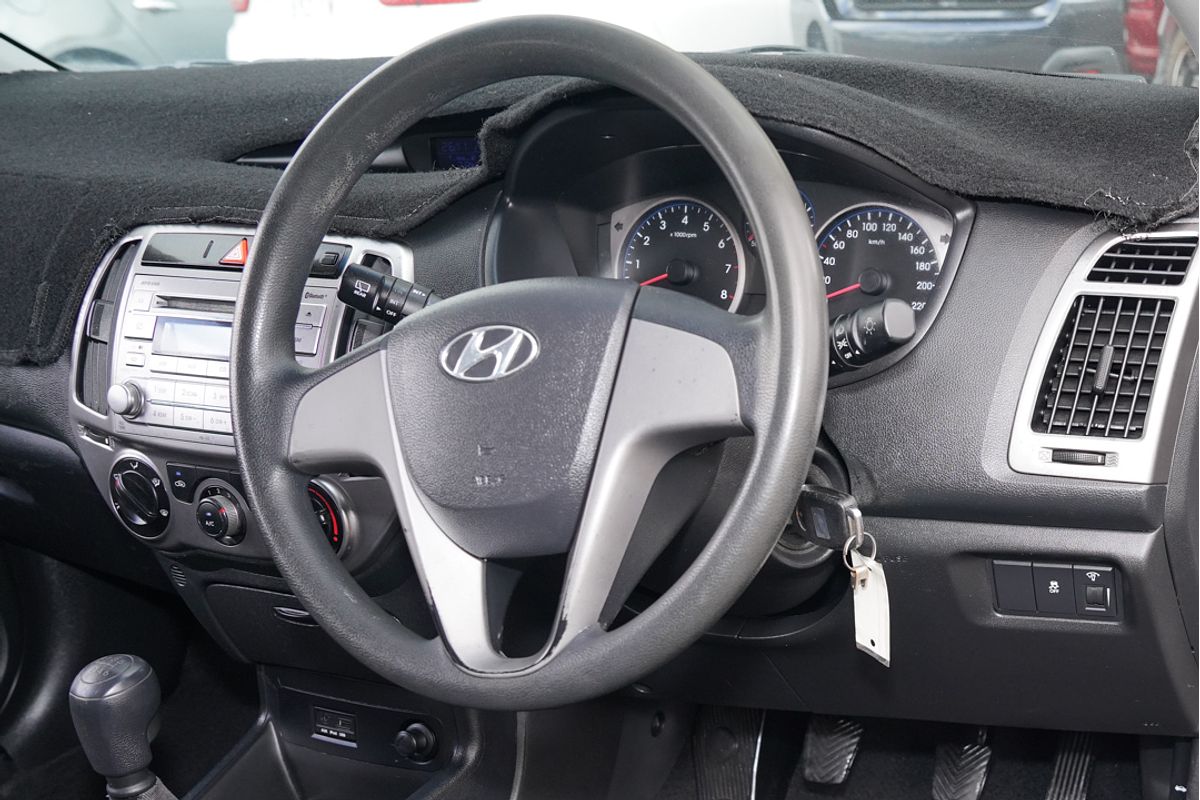 2013 Hyundai i20 Active PB
