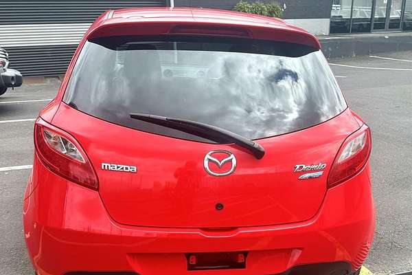 2013 Mazda Demio