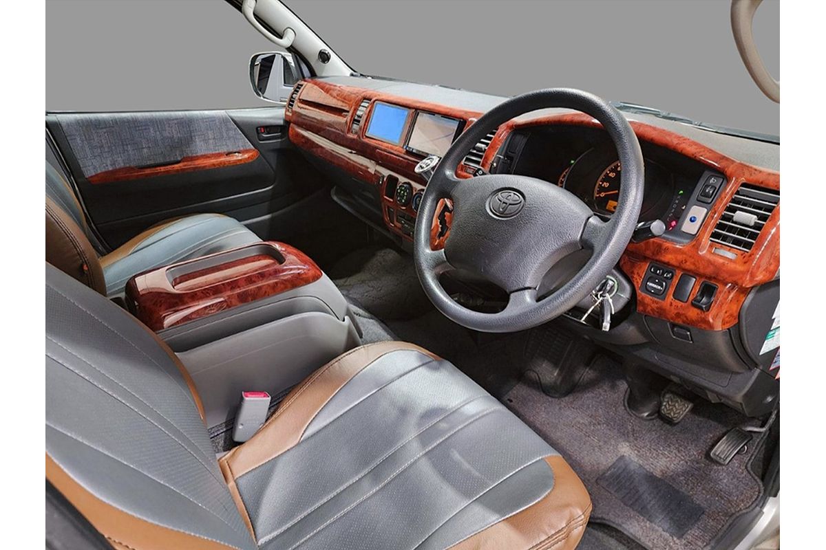 2006 Toyota Hiace  TRH221K