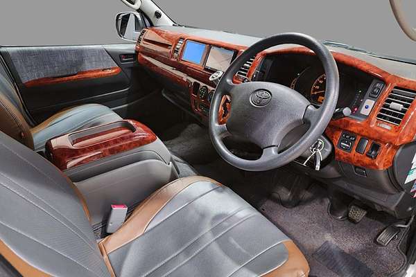 2006 Toyota Hiace  TRH221K