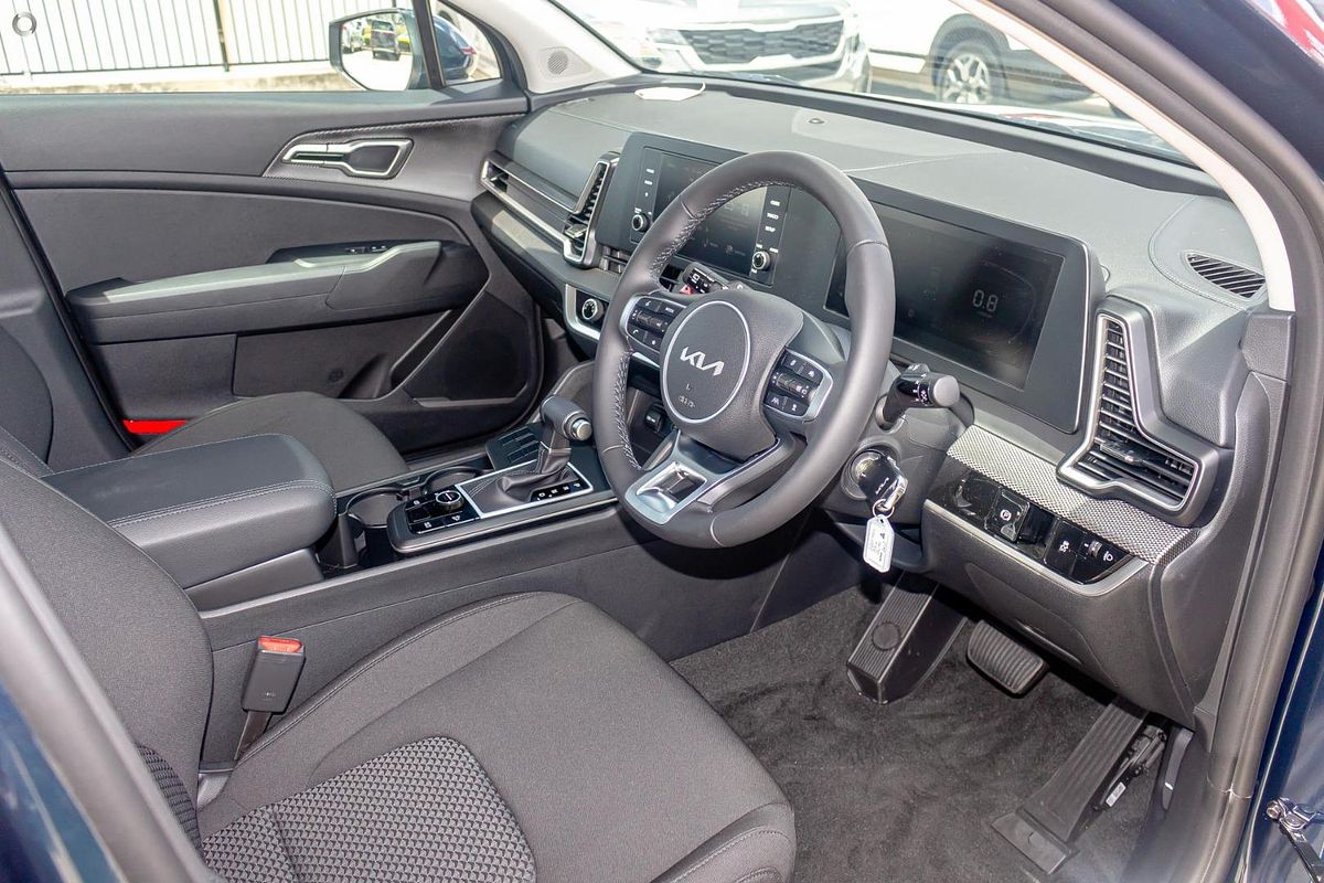 2025 Kia Sportage S NQ5