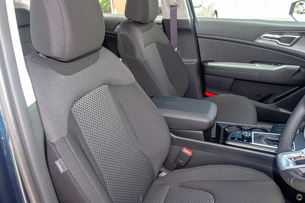 2025 Kia Sportage S NQ5