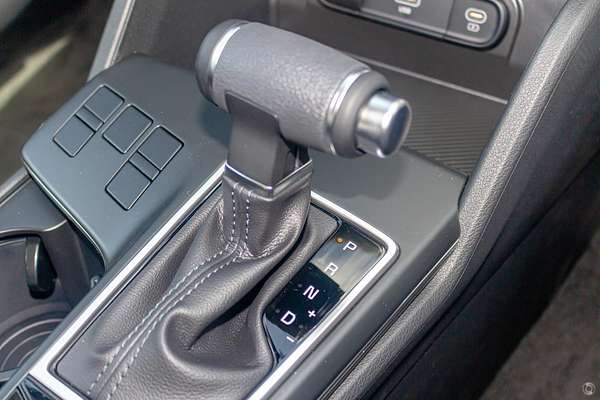 2025 Kia Sportage S NQ5