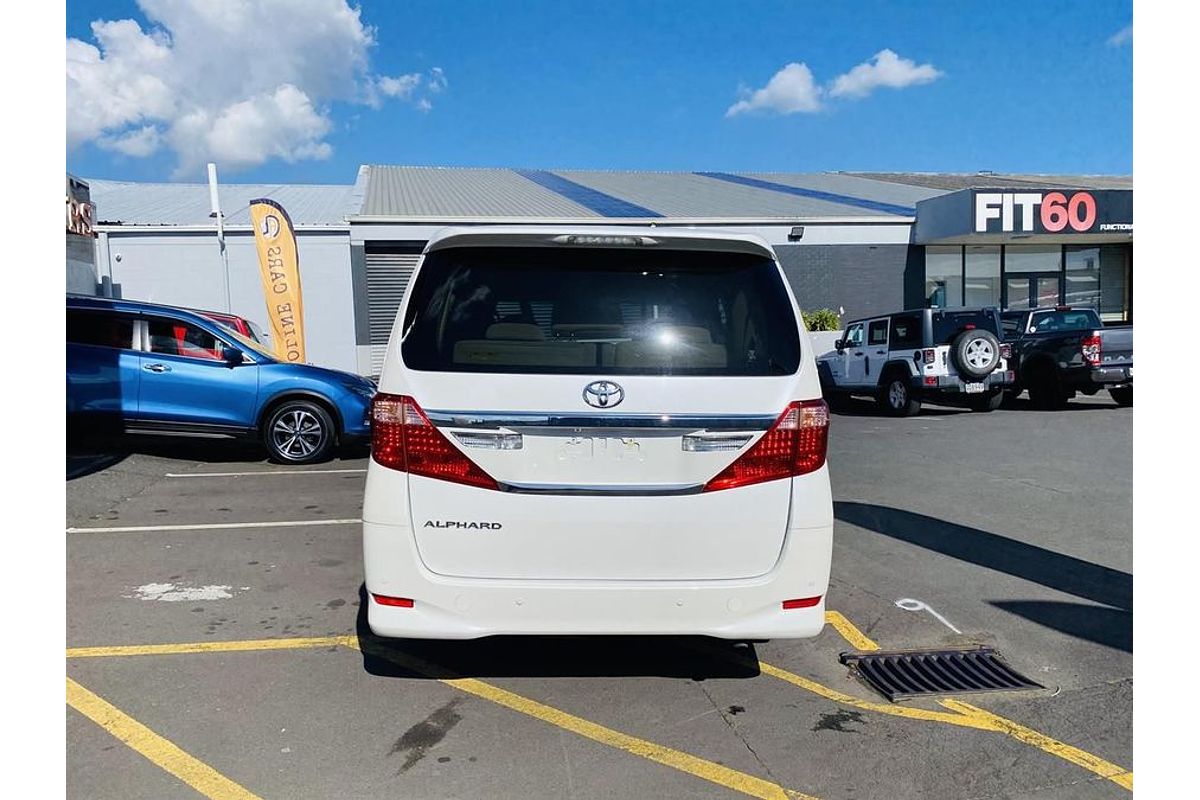 2014 Toyota ALPHARD