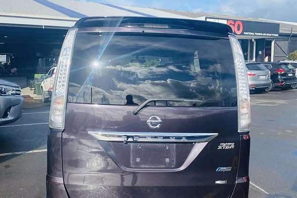 2013 Nissan Serena