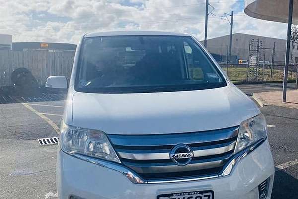 2012 Nissan Serena