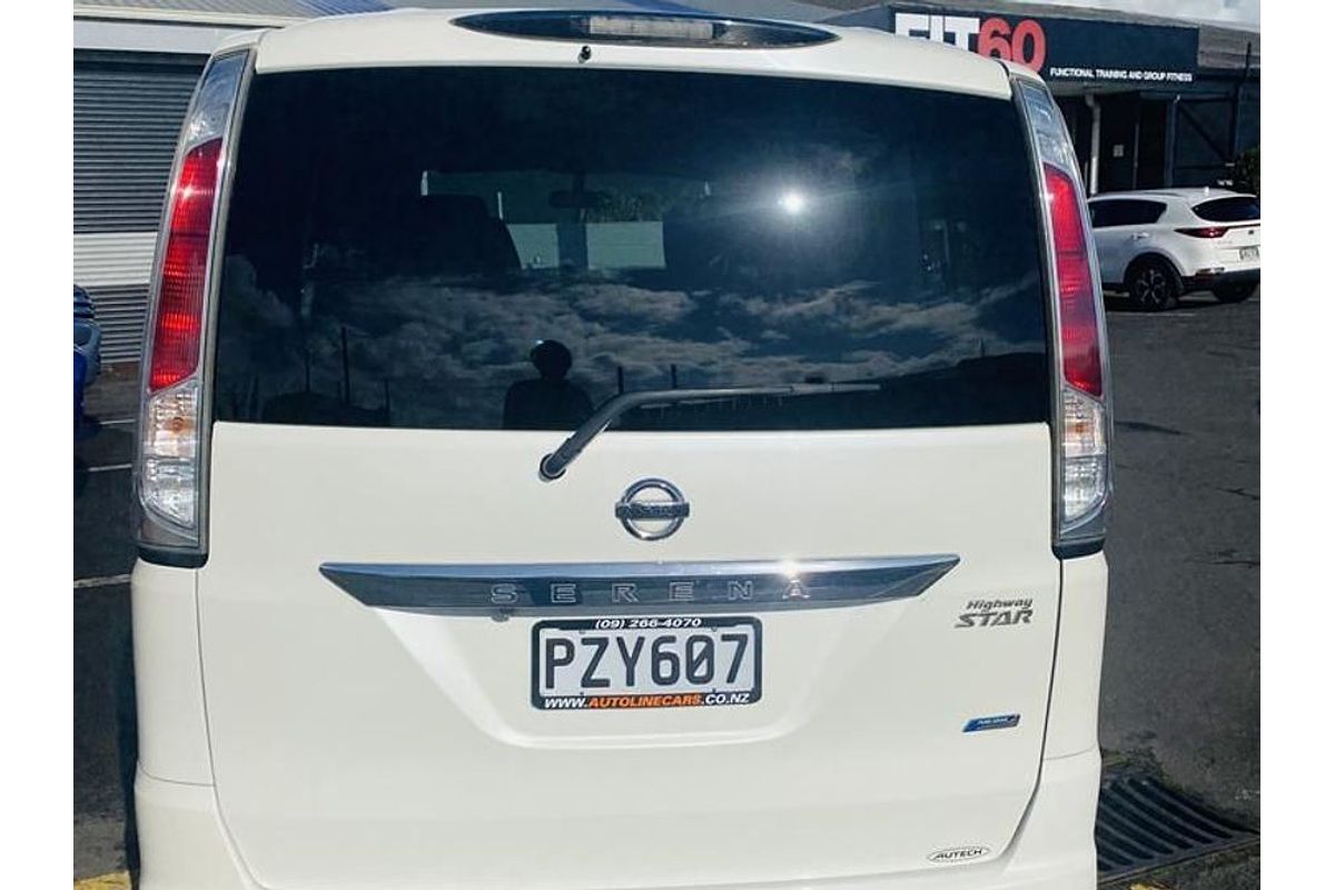 2012 Nissan Serena