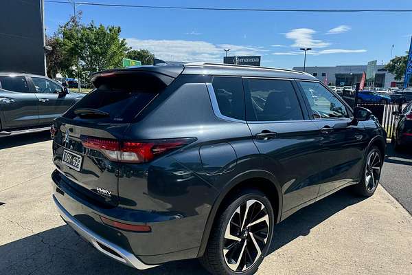 2024 Mitsubishi Outlander PHEV Exceed ZM