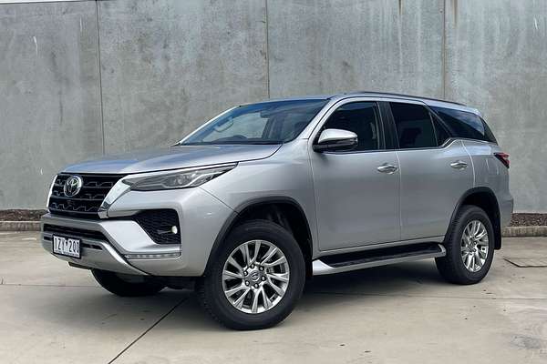 2024 Toyota Fortuner Crusade GUN156R