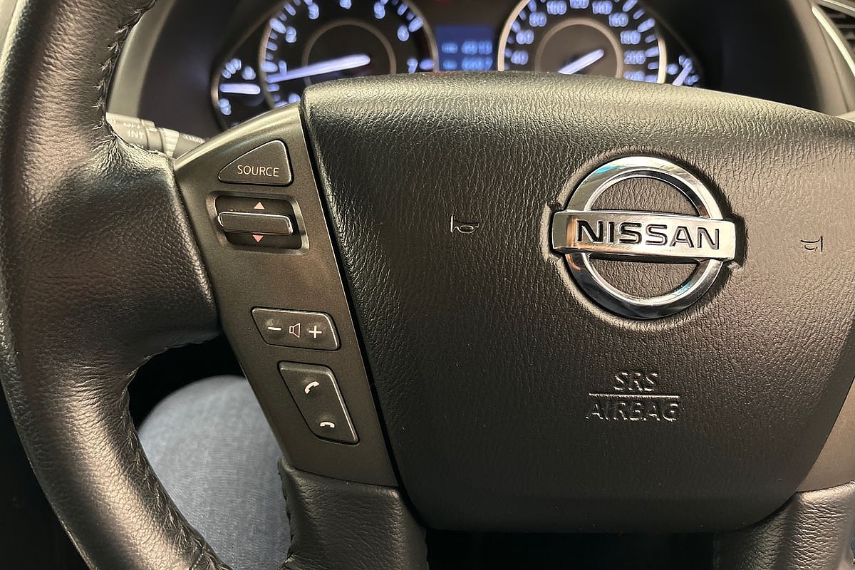 2013 Nissan PATROL ST-L Y62