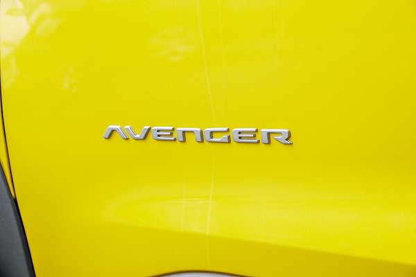 2024 Jeep Avenger Limited JJ