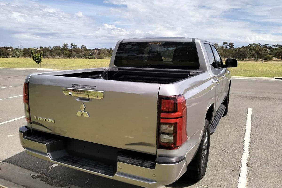 2024 Mitsubishi Triton GLS MV 4X4