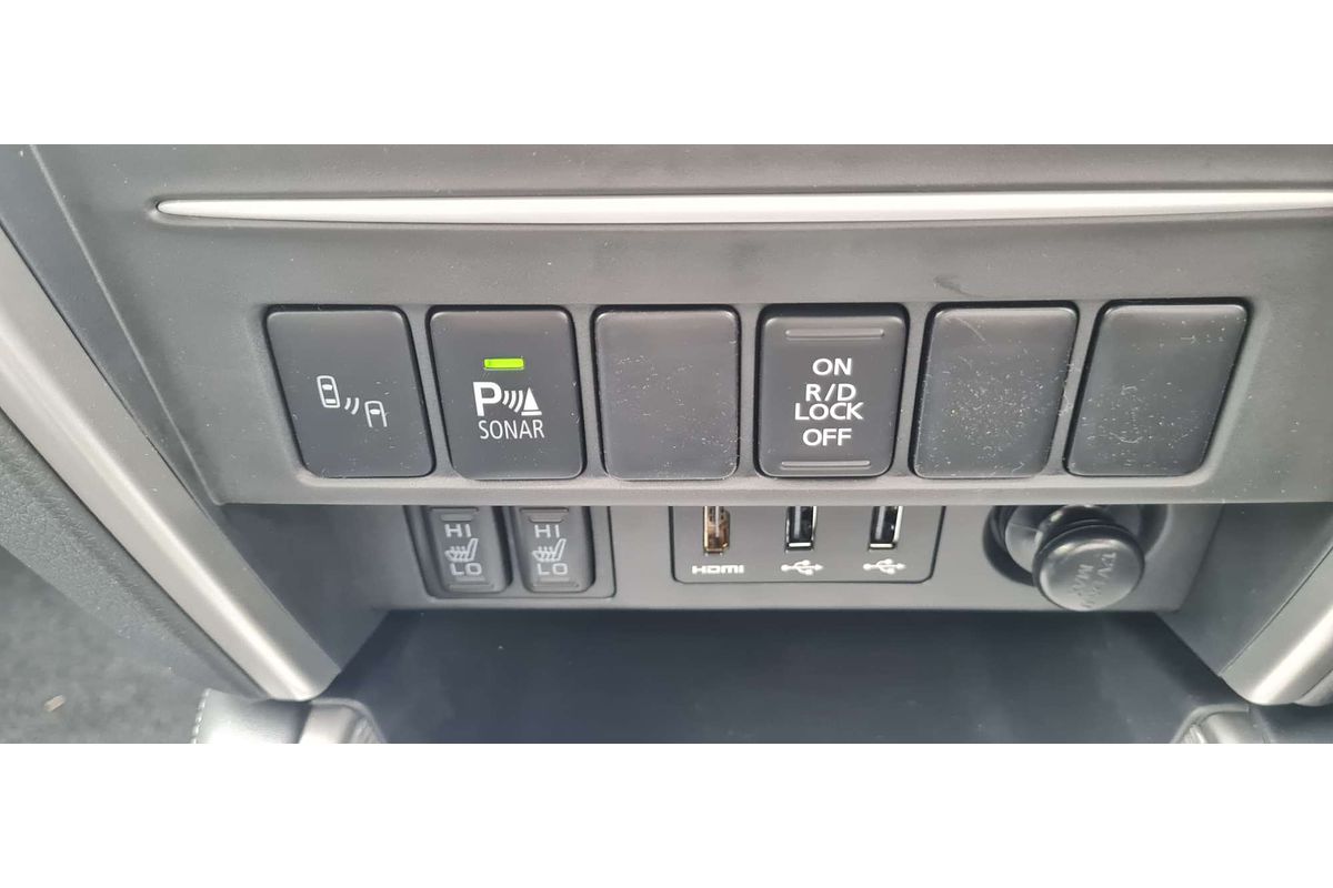 2023 Mitsubishi Triton GSR MR 4X4