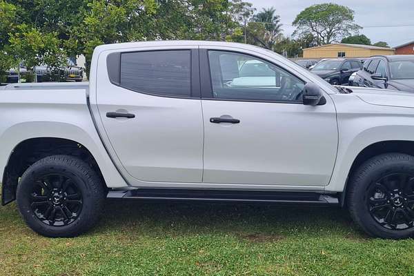 2023 Mitsubishi Triton GSR MR 4X4