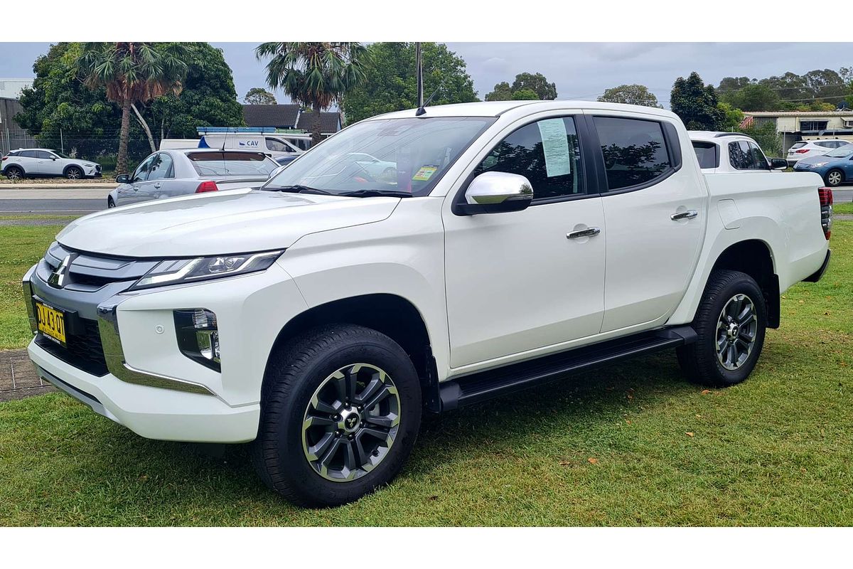 2023 Mitsubishi Triton GLS MR 4X4