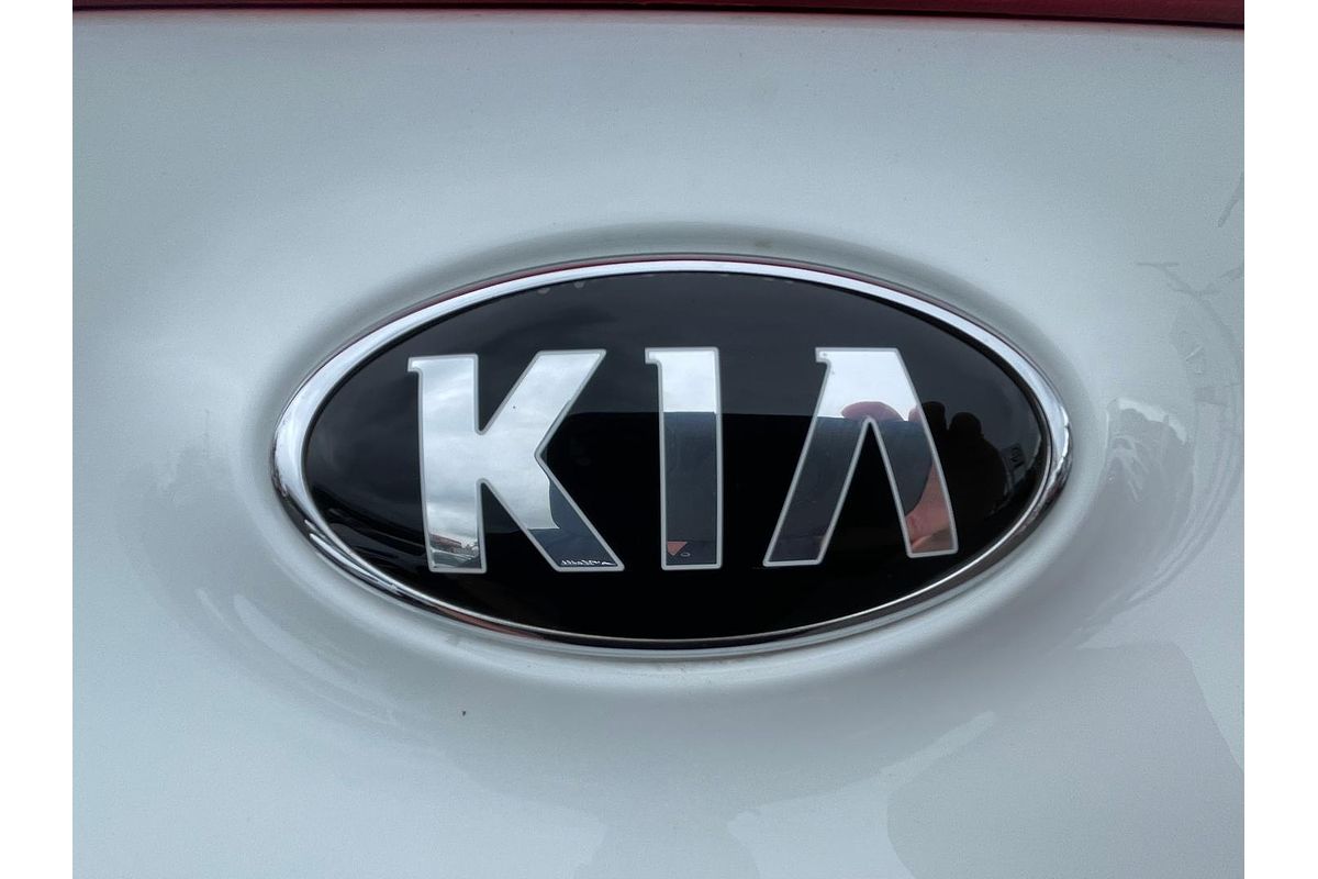 2020 Kia Sportage S QL